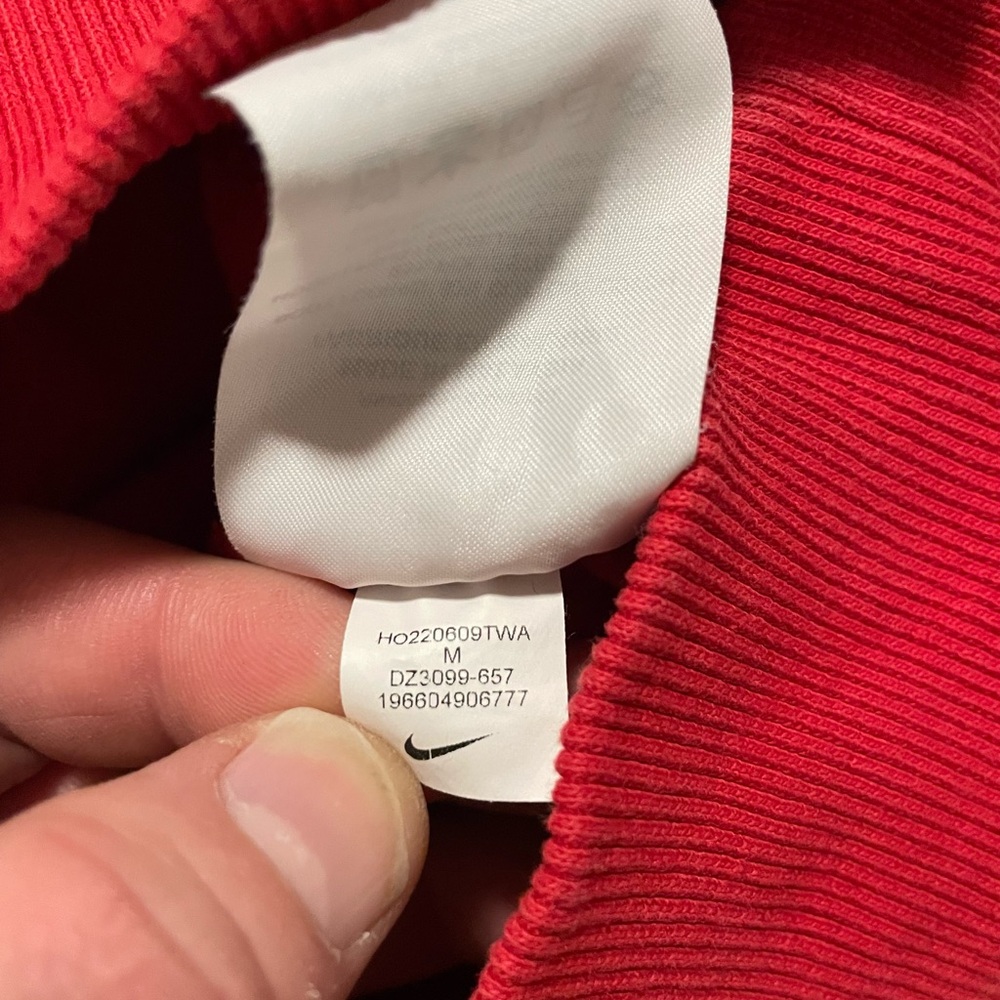 Nike Center Swoosh Sweatshirt Mens Medium Red Baggy Cotton Blend - Picture 8 of 16
